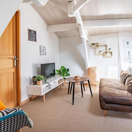 Le Nid - Hyper Centre Cholet - 25 Min Puy Du Fou Apartment Ngoại thất bức ảnh